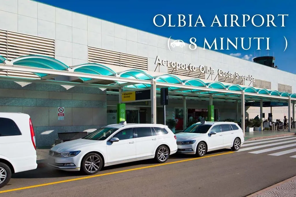 Luxury Apartment In Olbia, Terrazza & Cinema  Olbia