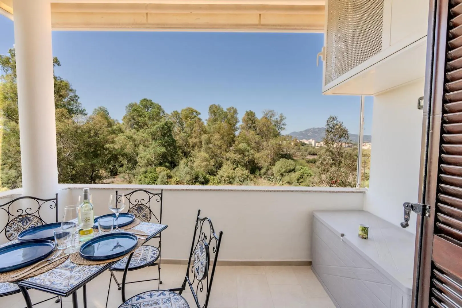 Luxury Apartment In Olbia, Terrazza & Cinema 0*, Olbia