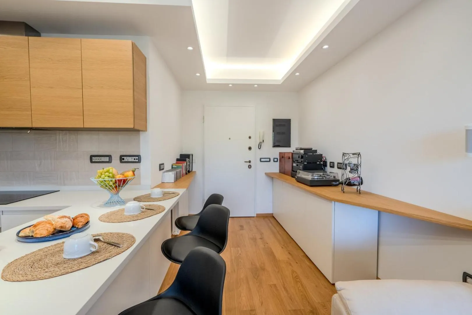 Luxury Apartment In Olbia, Terrazza & Cinema